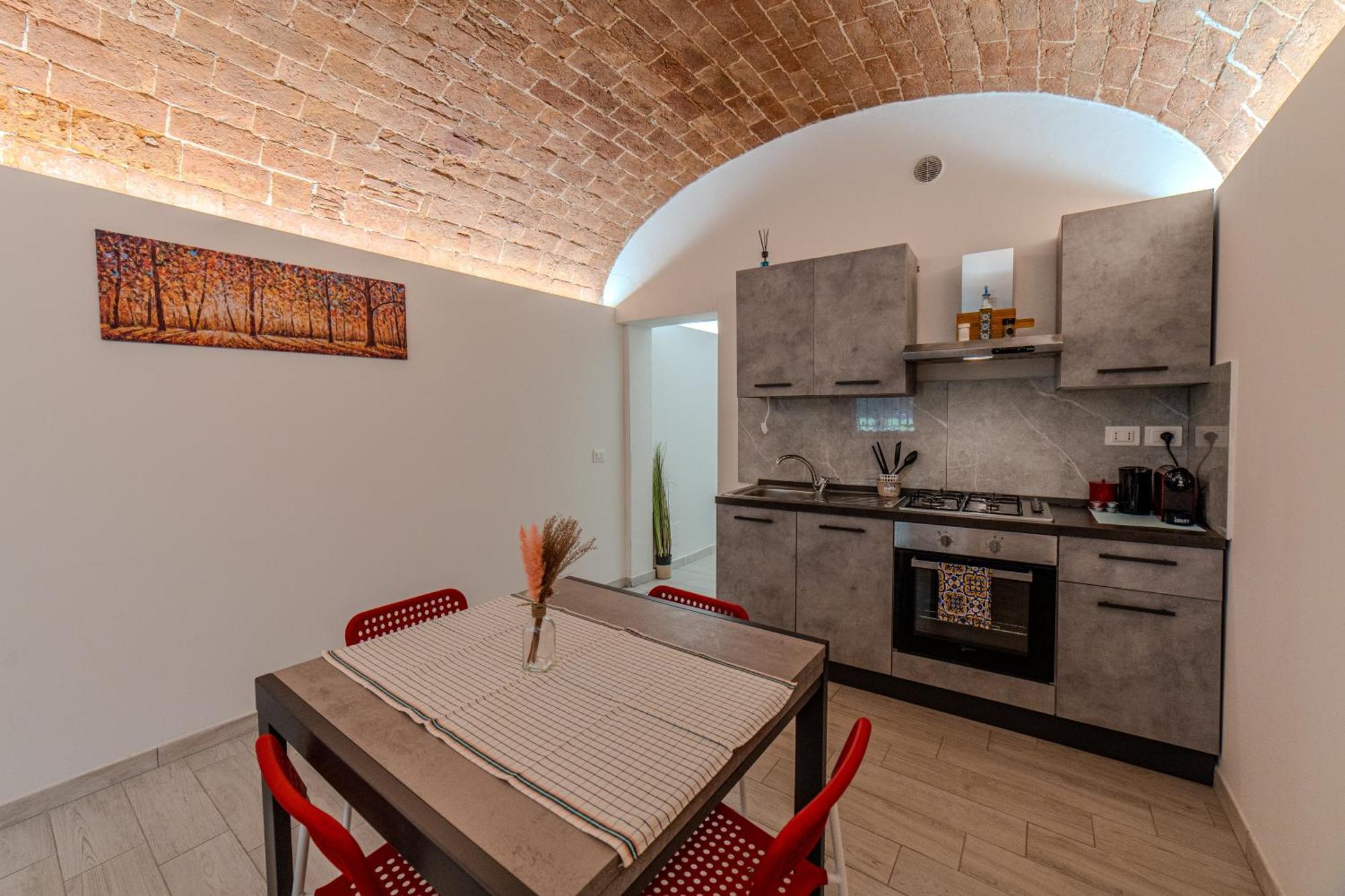 Casa R&r A Due Passi Dalla Torre Apartment *